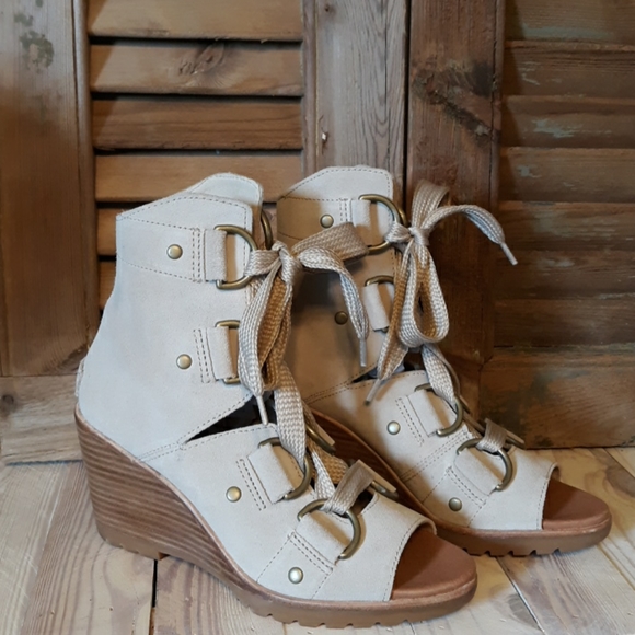 Sorel Shoes - SOREL After Hours Cream Suede Lace Up Bootie